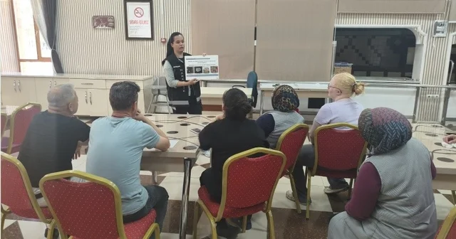 Niğde de narkotikle mücadele kapsamında 431 kişi bilgilendirildi Niğde Haberleri Habertürk Yerel Haberler