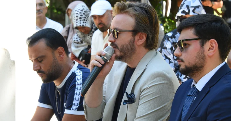 Alişan, kardeşi Selçuk Tektaş için mezarı başında mevlit okuttu