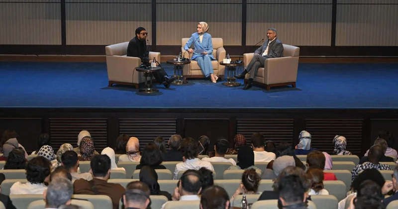 Ankara da Batı Sonrası Dünya Düzenine Doğru başlıklı panel programı düzenlendi
