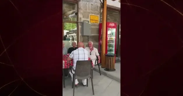 Bakan Fidan dan sürpriz ziyaret: Köy kahvesinde vatandaşla buluştu!
