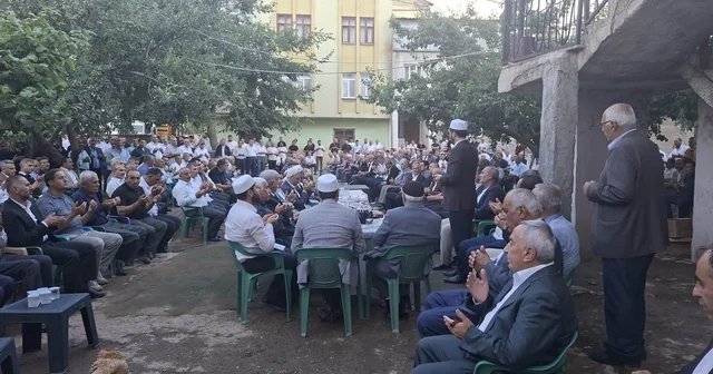 Güroymak ta iki aile arasındaki husumet barışla sonuçlandı Bitlis Haberleri Habertürk Yerel Haberler