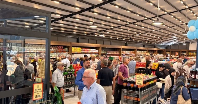Hanımeli Yöresel Market in bininci müşterisine sürpriz hediye Çorum Haberleri Habertürk Yerel Haberler