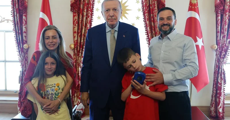 Erdoğan Cake Not Hate kampanyasıyla tanınan Harris i kabul etti