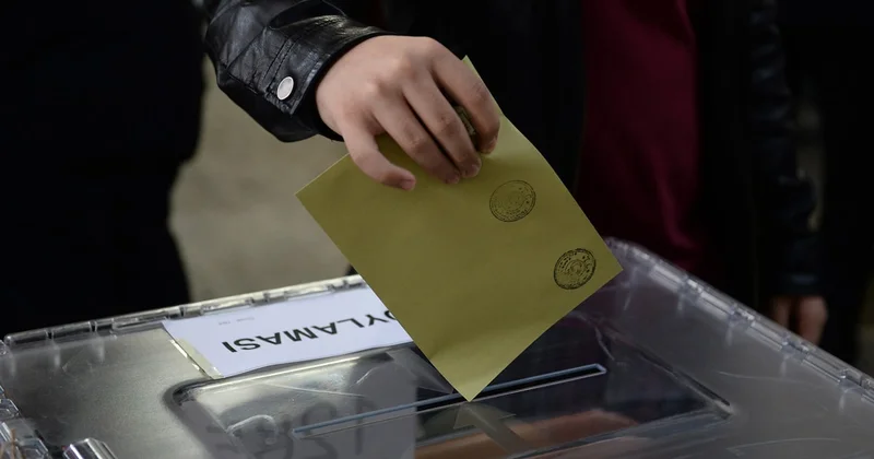 Yeni Parti, ilk ankette yüzde 35.2 ile birinci Sözcü Gazetesi
