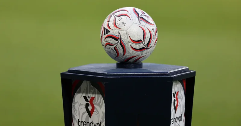 Süper Lig de iki maç birden! İlk 11 ler