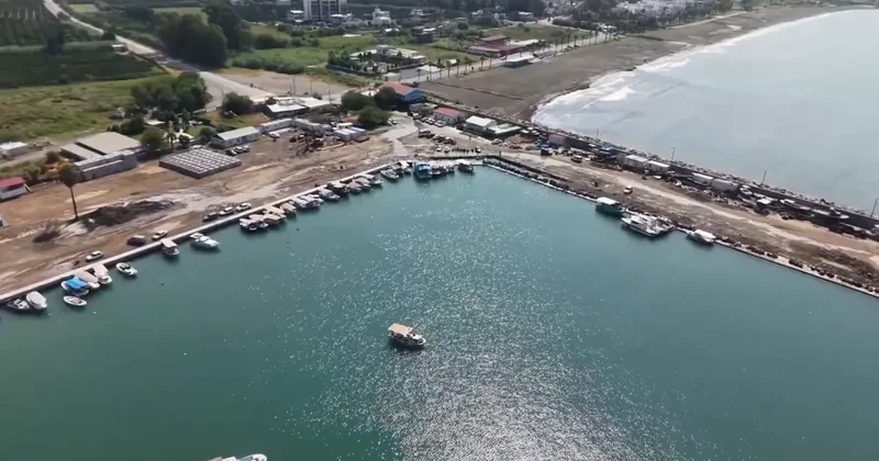 Vali Masatlı, Dörtyol Balıkçı Barınağı’ndaki çalışmaları inceledi
