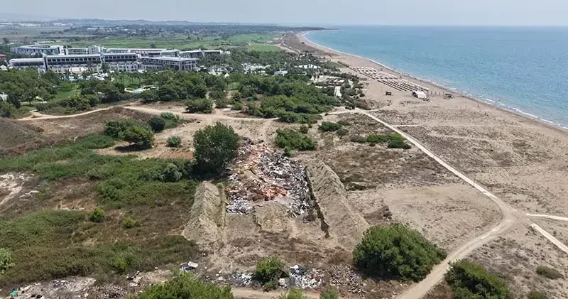 Sahili kazıp çöplük yapan 5 yıldızlı otele 1 milyon 678 bin TL ceza