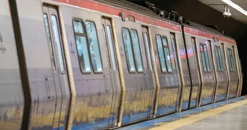 İstanbul’da metroda intihar girişimi: Durak kapatıldı Sözcü Gazetesi