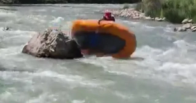 Rafting yarışında botları alabora olan sporcular zor anlar yaşadı Erzurum Haberleri Habertürk Yerel Haberler