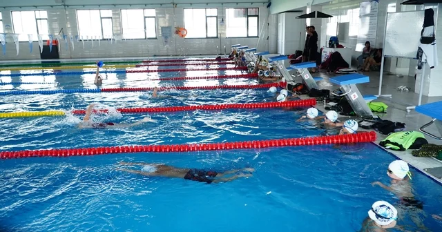Erciyes Yüksek İrtifa Kamp Merkezi, profesyonel yüzme kulüplerinin yeni sezon hazırlık adresi oldu Kayseri Haberleri Habertürk Yerel Haberler