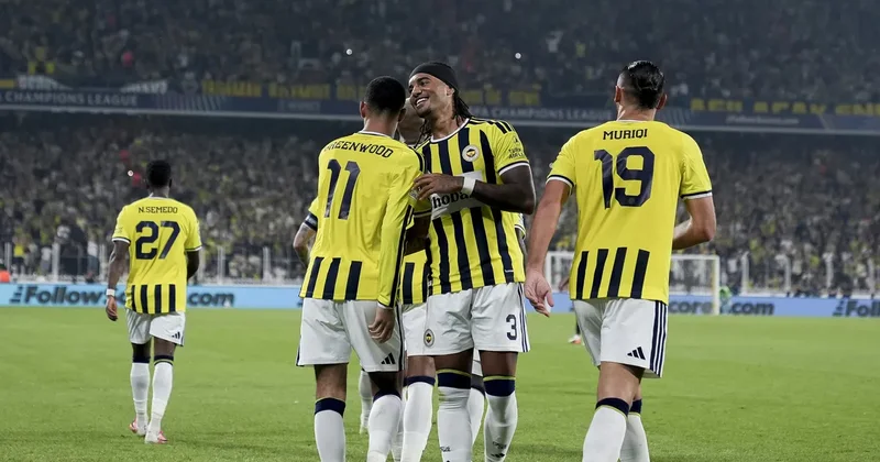 FENERBAHÇE TÜMOSAN KONYASPOR CANLI Kanarya, Konyaspor u konuk ediyor! İşte İsmail Kartal ın 11 i...