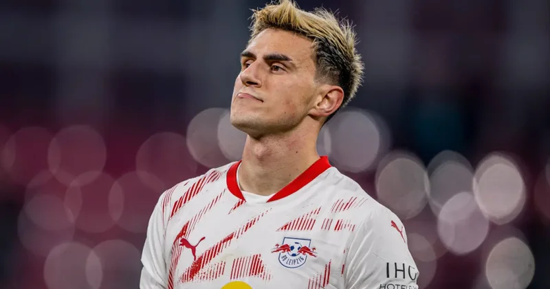 Fenerbahçe ile anılıyordu! Eljif Elmas ın yeni takımı belli oldu