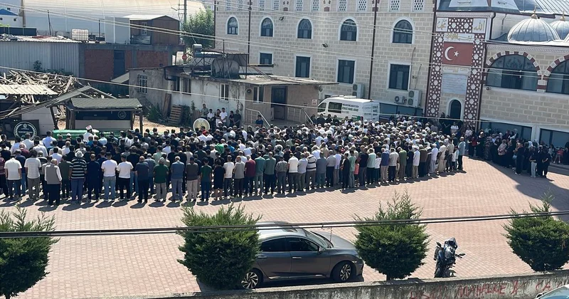 Darıca da Kardeşlerin Cenazeleri Toprağa Verildi