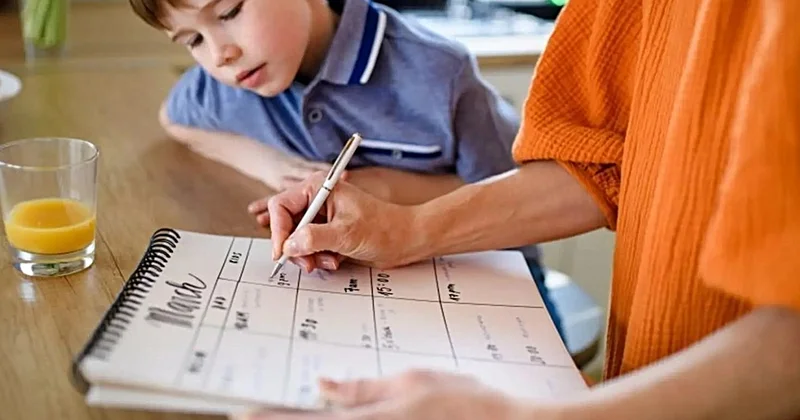 Evin görünmez yükü araştırmayla ölçüldü! Zihinsel ev işlerinin yüzde 71 ini anneler üstleniyor
