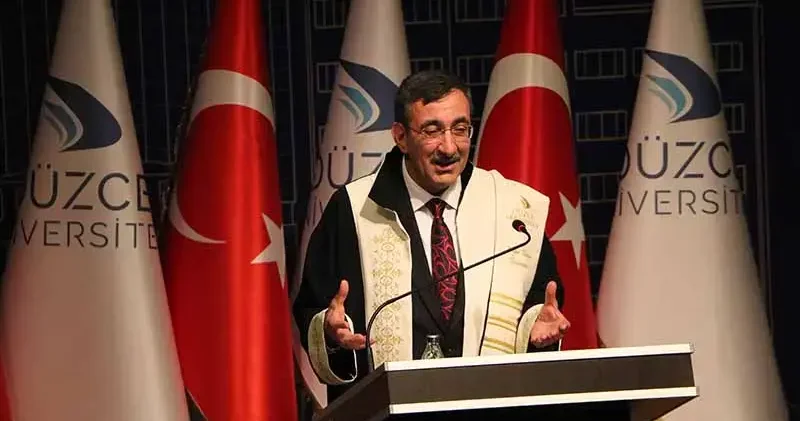 Cevdet Yılmaz: Kampüslerin etrafına zihinsel duvarlar örmeyelim