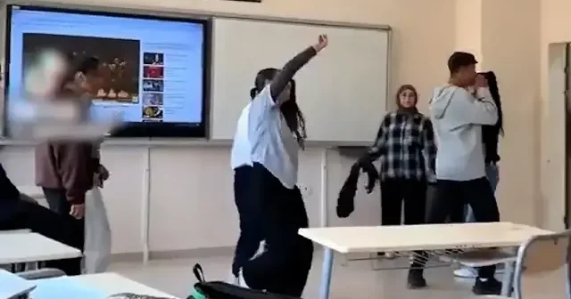Okulda skandal görüntüler: Akıllı tahtada terör propagandasıyla halay çektiler VİDEO İZLE