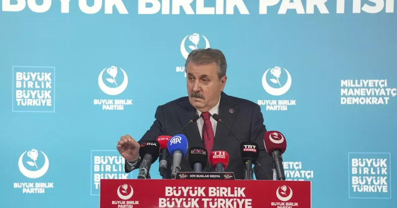 Mustafa Destici den Kıbrıs mesajı