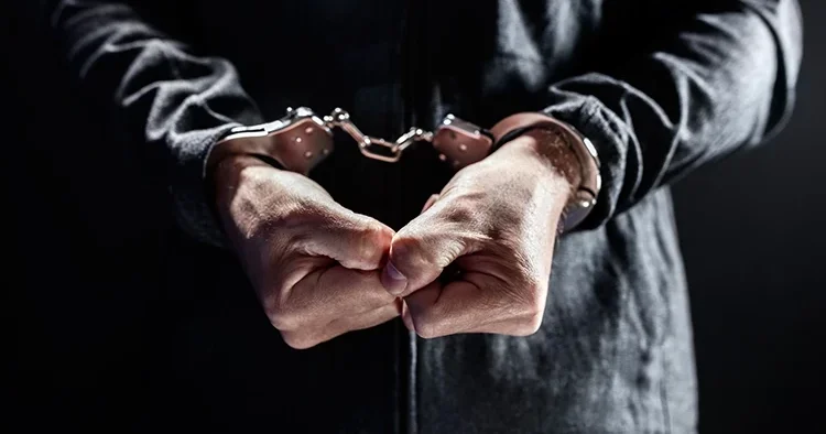 Çevrimiçi oyunlarda kız çocuklarına iğrenç tuzak! Cinsel istismar sanığına 24 yıl hapis