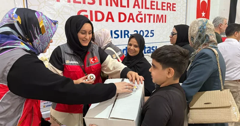 Sadakataşı Mısır’da yaşayan Gazzeli ailelere yardım ulaştırdı