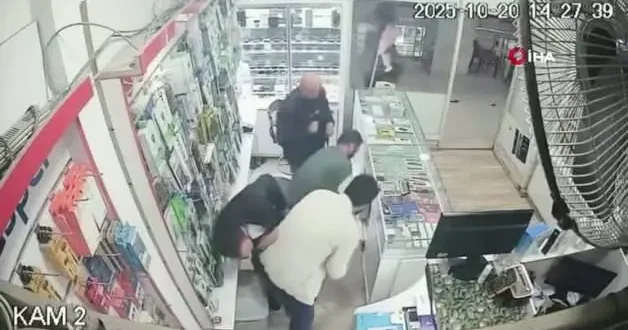 Van da cep telefonu bataryası bomba gibi patladı