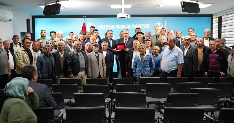 Aksaray Gülağaç Demirci Belediyesi nden Büyük Birlik Partisi’ne “büyük” katılım