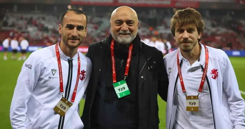 Hikmet Karaman dan olay sözler: Fenerbahçe taraftarı bilsin bunu