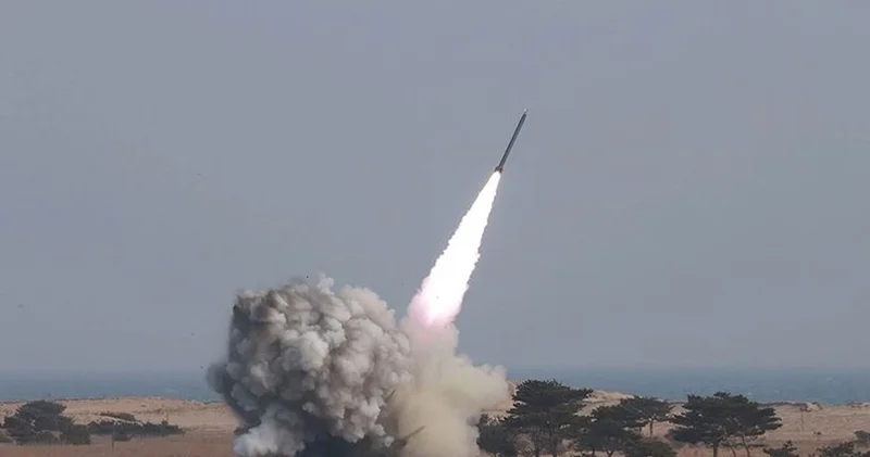 Kuzey Kore, Japon Denizi yönüne kısa menzilli balistik füzeler fırlattı