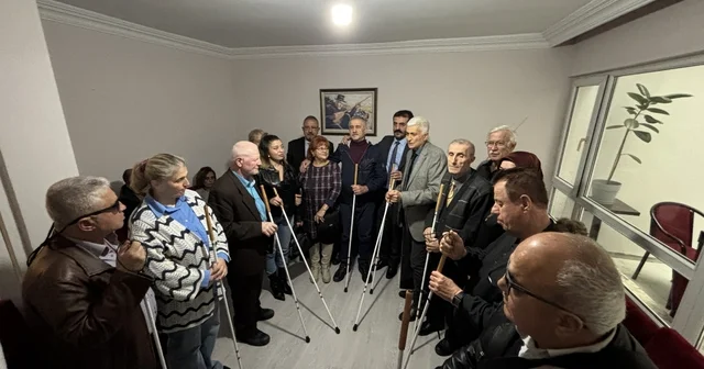 Samsun da 15 görme engelliye beyaz baston verildi Samsun Haberleri