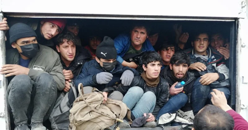 81 ilde düzensiz göç ve göçmen kaçakçılığına büyük operasyon
