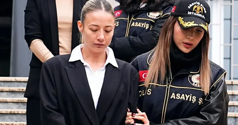 Aleyna Kalaycıoğlu cezaevinden tahliye olduktan sonra ilk kez ortaya çıktı
