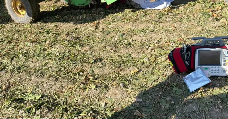 50 yaşındaki kadın, tarım makinesine sıkışıp öldü!