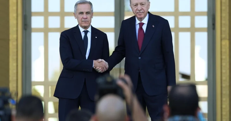 Türk Kanada ilişkilerinde bir ilk! Başbakan, Ankara’da resmi törenle karşılandı