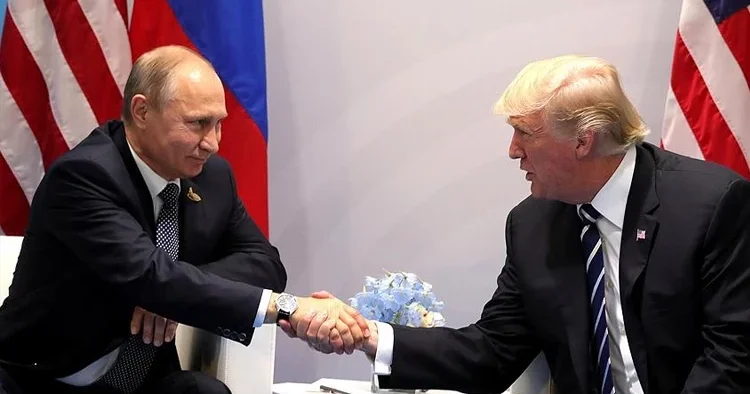 Trump hakkında şok iddia: Putin in elinde görüntüleri var