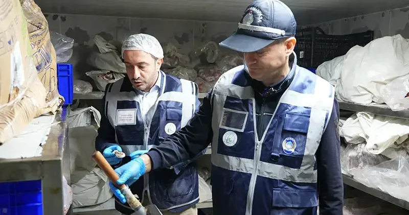 Gaziosmanpaşa’da bozulmuş 15 ton et ve et ürününe el konuldu