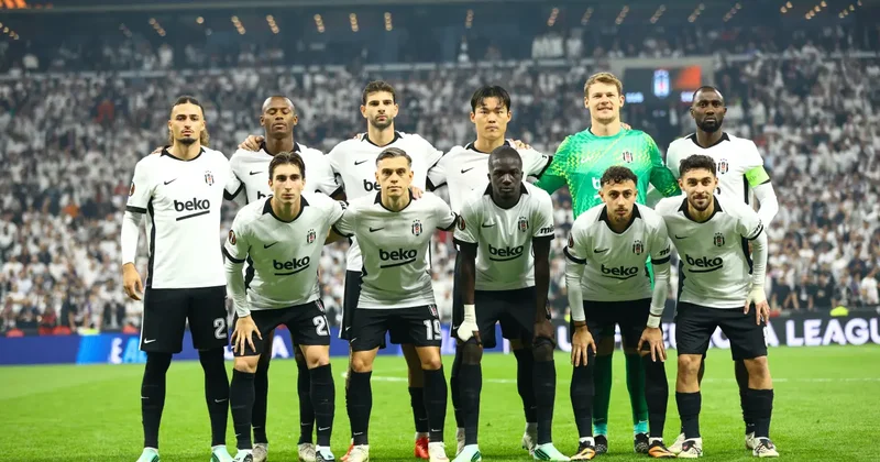 Beşiktaş ta korkutan sakatlık! İlk yarıda oyundan çıktı