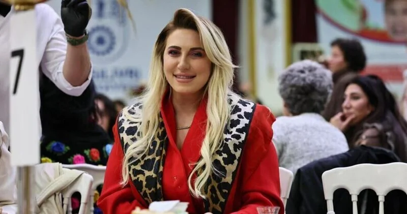 Silivri Belediye Meclis üyesi Ebru Akgün Pekel, CHP’den istifa etti Son dakika haberleri