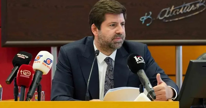 CHP bir belediye kaybetti: Tarsus Belediye Başkanı Boltaç partisinden istifa etti