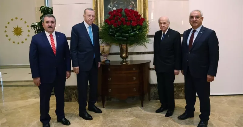 Cumhur İttifakı üyesi İmralı kararına ateş püskürdü! Öcalan ın ayağına gitme teklifi