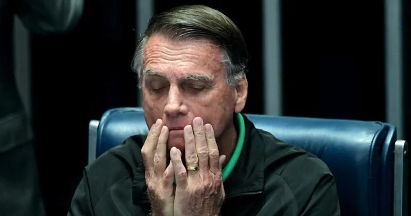 Bolsonaro, 27 yıllık hapis cezasını çekmeye başlamadan birkaç gün önce tutuklandı Dış Haberler