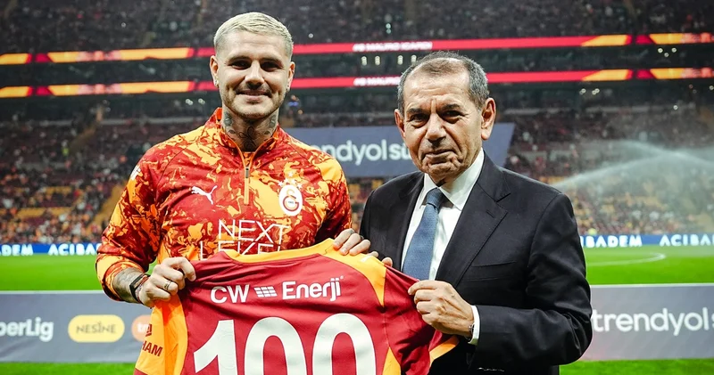 Galatasaray da Mauro Icardi ye plaket verildi! Galatasaray Haberleri
