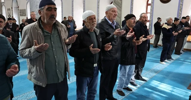 Kütahya da şehitler dualarla yad edildi Kütahya Haberleri