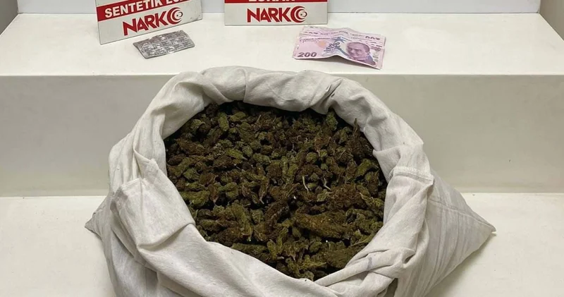 Muğla da narkotik operayonu: Polisten kaçan 4 kişi ormanda yakalandı