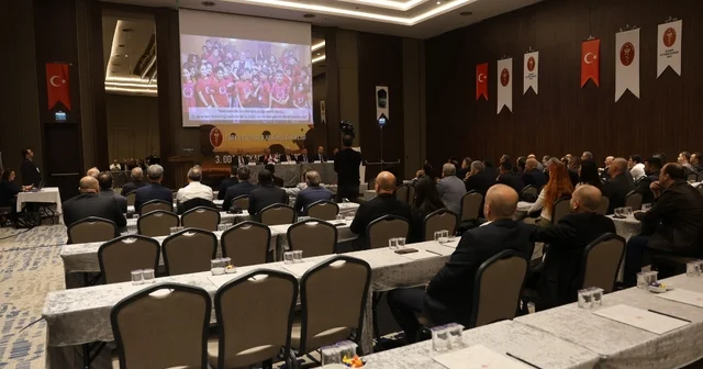 TVHB Merkez Konseyi Başkanı Eroğlu: Ülkemizde ilk defa Suriye İran ve Irak kaynaklı yeni bir şap serotipi ile karşılaştık Nevşehir Haberleri