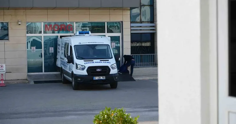 Kazada yaşamını yitiren genç kızın cenazesi gözyaşlarıyla alındı