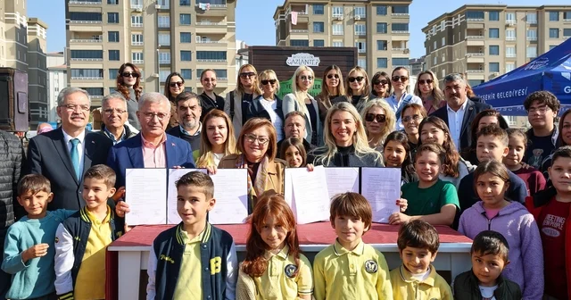 Gaziantep Büyükşehir YEŞİLANTEP projesiyle şehrin yeşil alanlarını artırıyor Gaziantep Haberleri