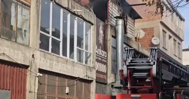 İnegöl de mobilya imalathanesinde yangın Bursa Haberleri