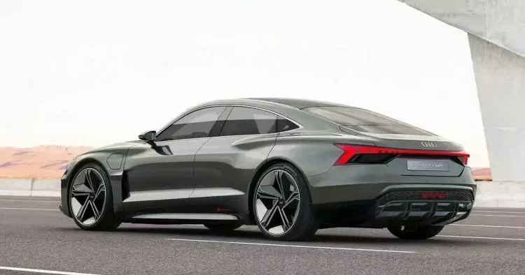 3 yıllık kullanımda bataryaları hala %100 olan elektrikli araçlar belli oldu...