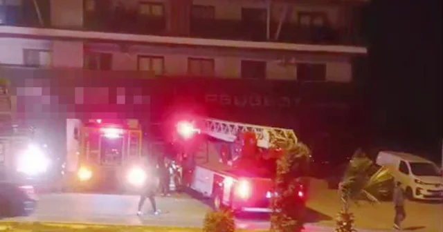 Apartmanın altındaki oto galeri yandı; binadan kaçmaya çalışan 2 kişi öldü, 14 kişi dumandan etkilendi Hatay Haberleri