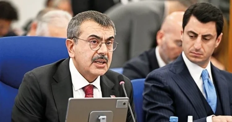 Bakan Tekin’den tarikat yanıtı