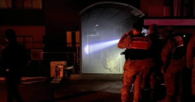 Galeride çıkan yangında 2 kişi öldü, 14 kişi hastanede tedavi altına alındı Hatay Haberleri